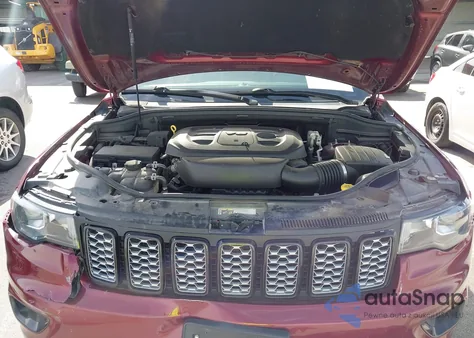 2017 Jeep Grand Cherokee Altitude 4X4 from USA, damaged, VIN 1C4RJFAG0HC892599